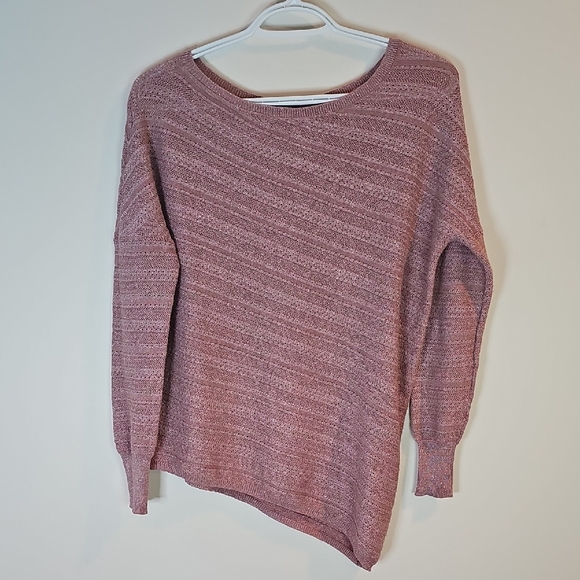 Le Chateau Medium Mauve Crew Neck Sweater - Picture 1 of 6